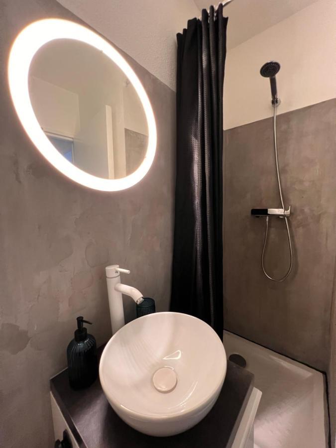 Studio Nice Port Ngoại thất bức ảnh